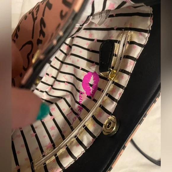 Luv Betsey Bag - Picture 6 of 6